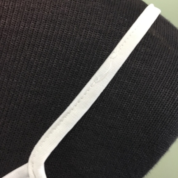 Rue 21 Medium crop with crochet trim - Picture 2 of 15